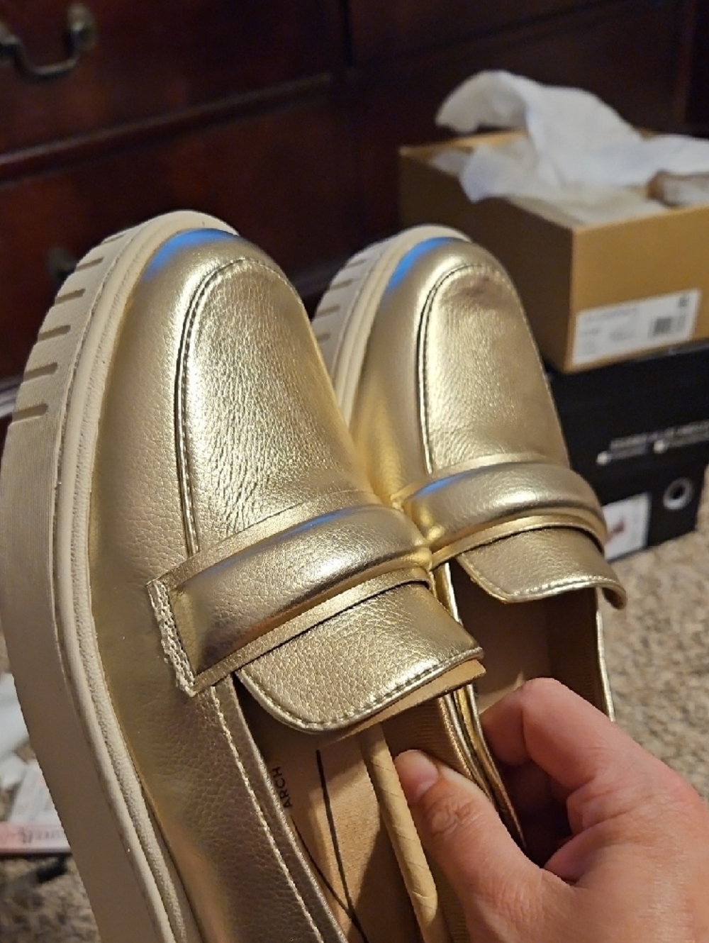 Life Stride Gold Metallic Slip-On Loafers for Women With Box - Picture 2 of 6
